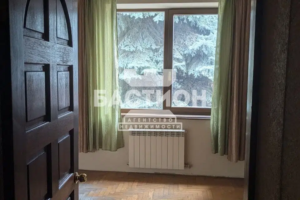 Продаётся 2-этажный дом, 270 м²