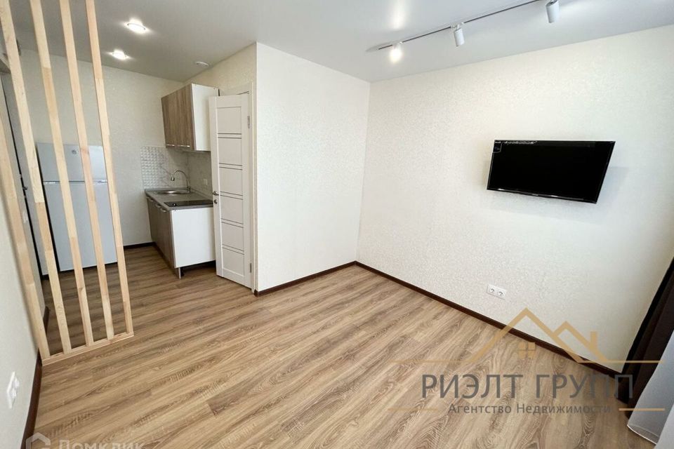 Продаётся комната в 6-комн. квартире, 15 м²
