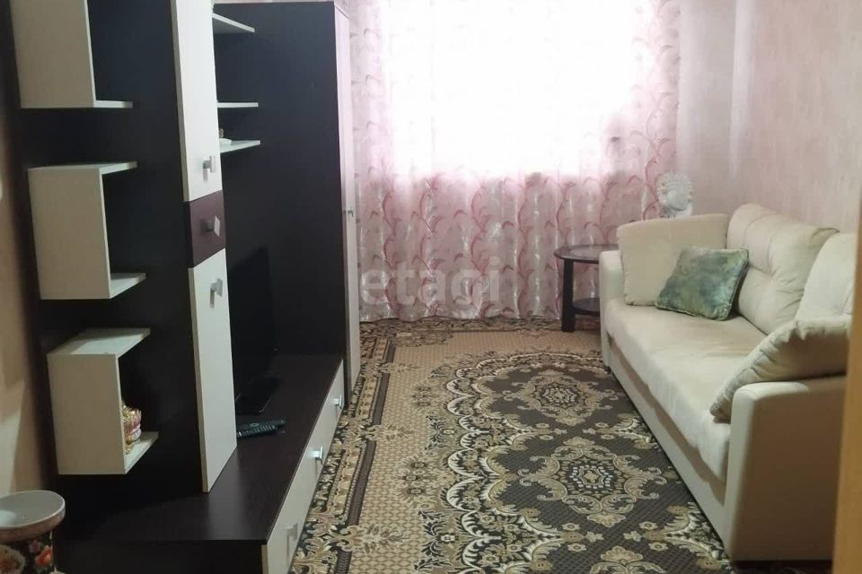 Продаётся 1-комнатная квартира, 46.2 м²