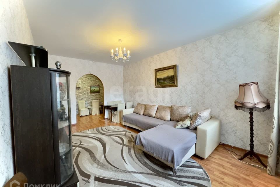 Продаётся 3-комнатная квартира, 77.8 м²