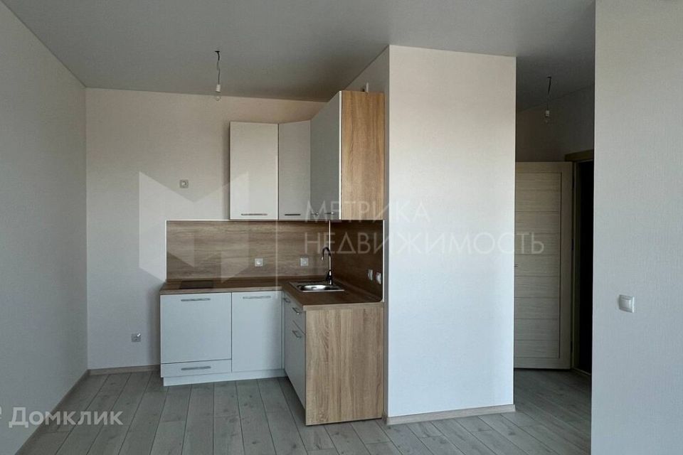 Продаётся 1-комнатная квартира, 41.8 м²