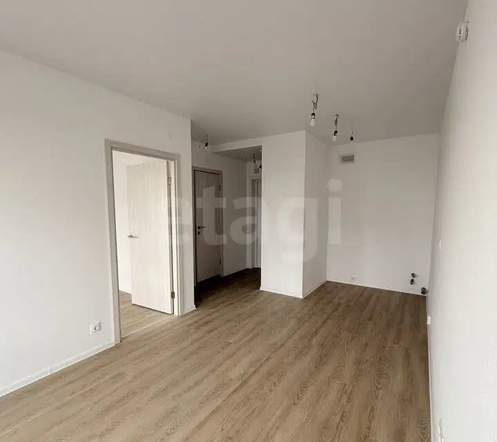 Продаётся 1-комнатная квартира, 32 м²