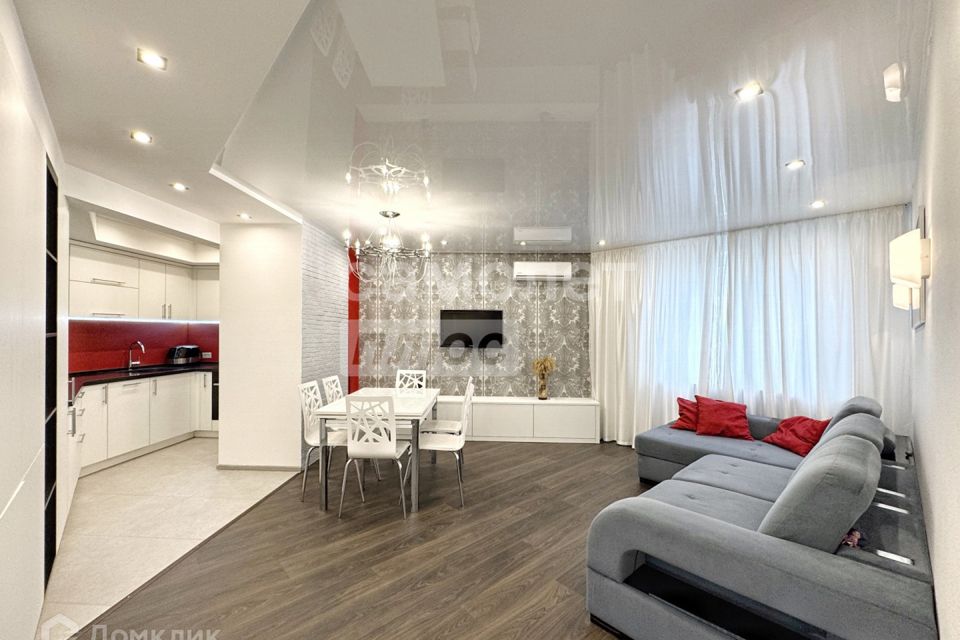 Продаётся 3-комнатная квартира, 85.6 м²