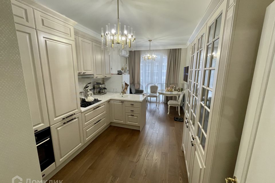 Продаётся 1-комнатная квартира, 50 м²