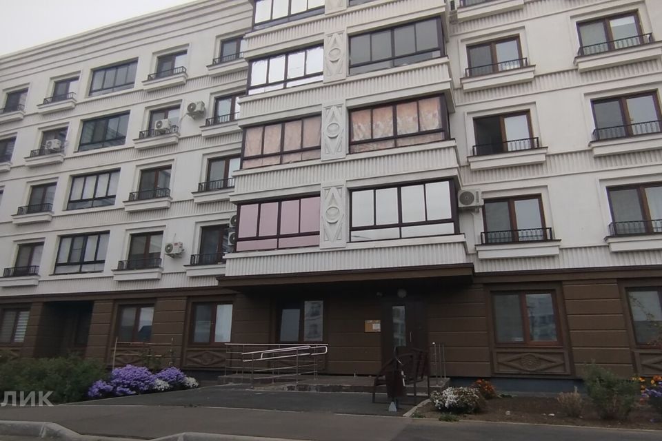 Продаётся 3-комнатная квартира, 64.8 м²