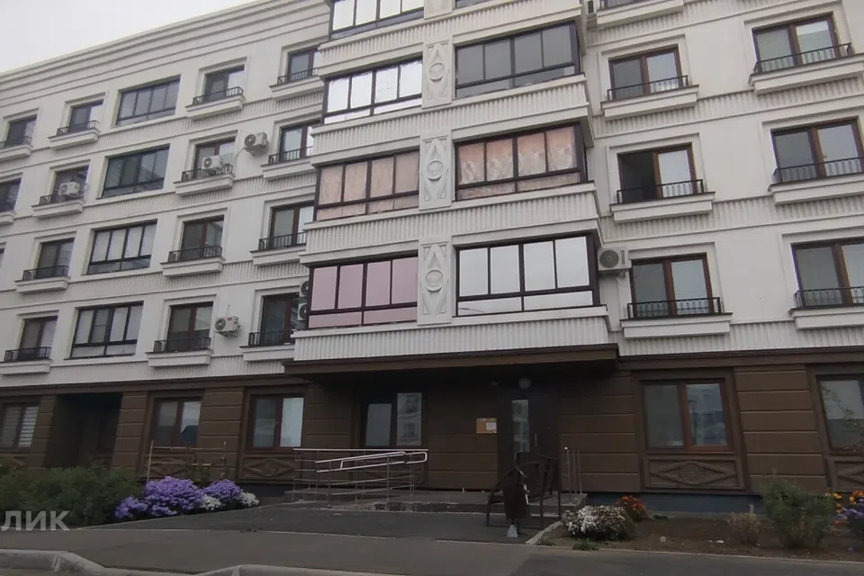 Продаётся 3-комнатная квартира, 64.8 м²