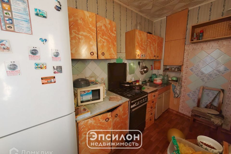 Продаётся 3-комнатная квартира, 60.6 м²