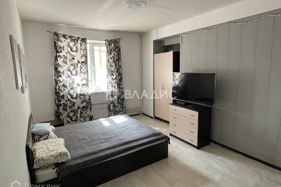 Продаётся 1-комнатная квартира, 42 м²