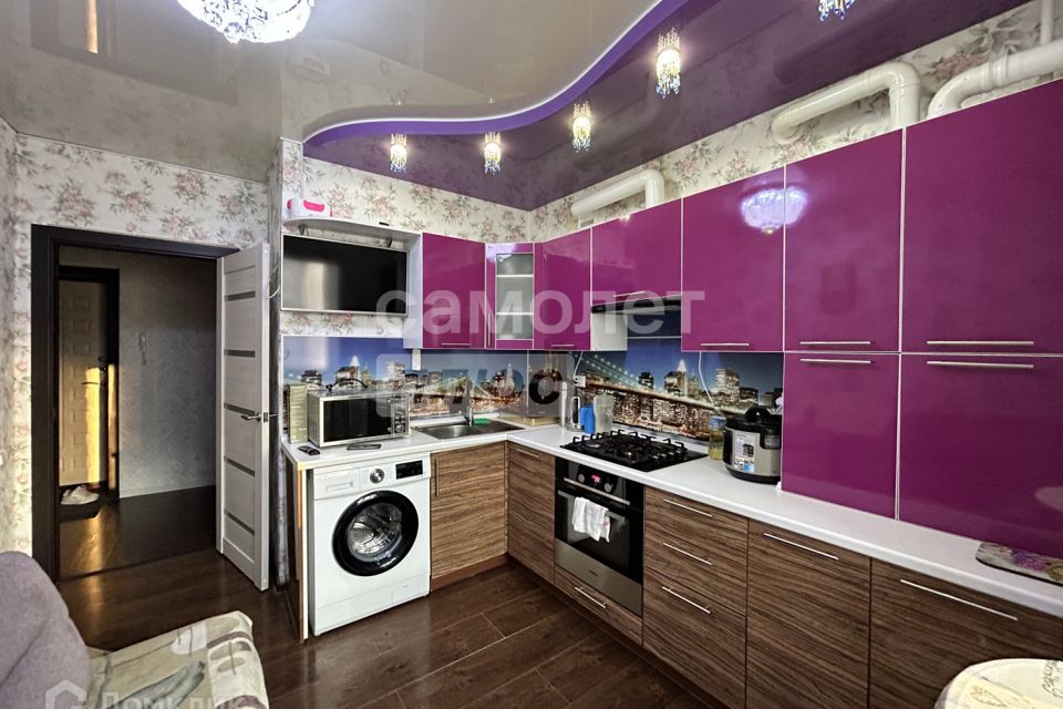 Продаётся 3-комнатная квартира, 60.9 м²