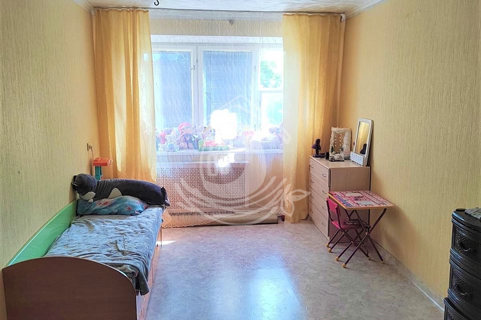 Продаётся 3-комнатная квартира, 72.5 м²