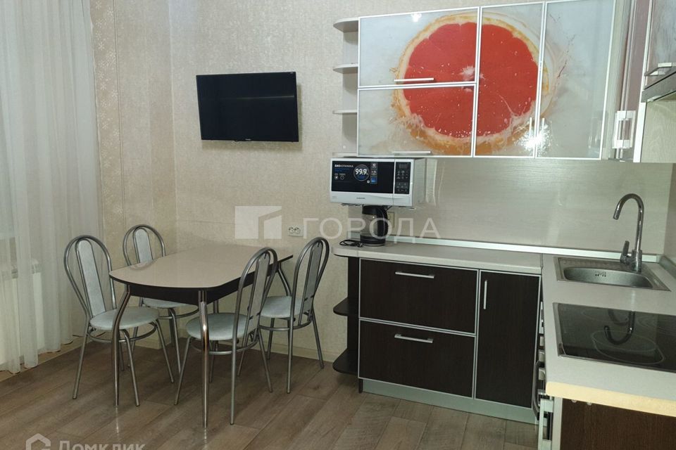 Сдаётся 1-комнатная квартира, 38 м²