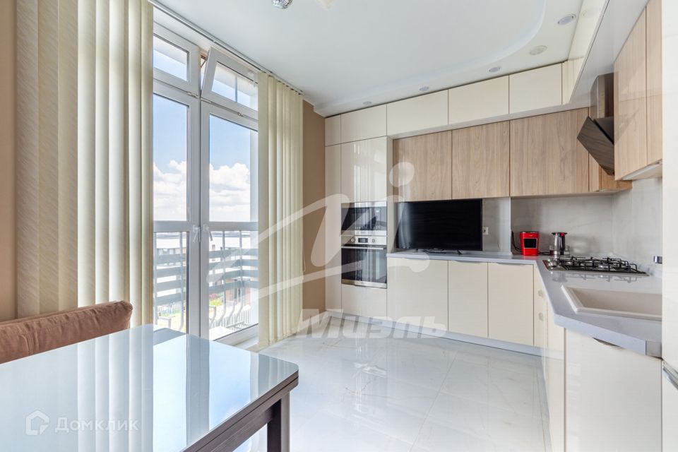 Продаётся 3-комнатная квартира, 75.9 м²