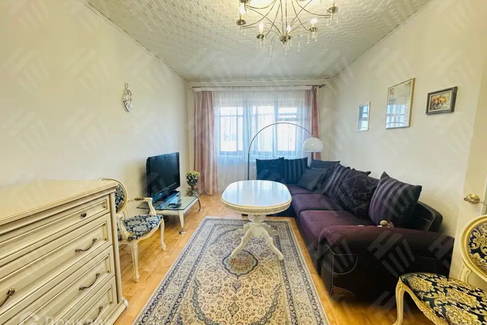 Продаётся 3-комнатная квартира, 70 м²