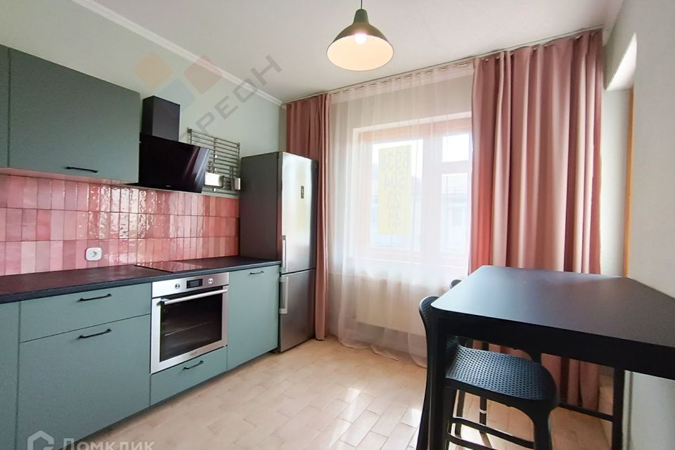 Продаётся 1-комнатная квартира, 39.4 м²