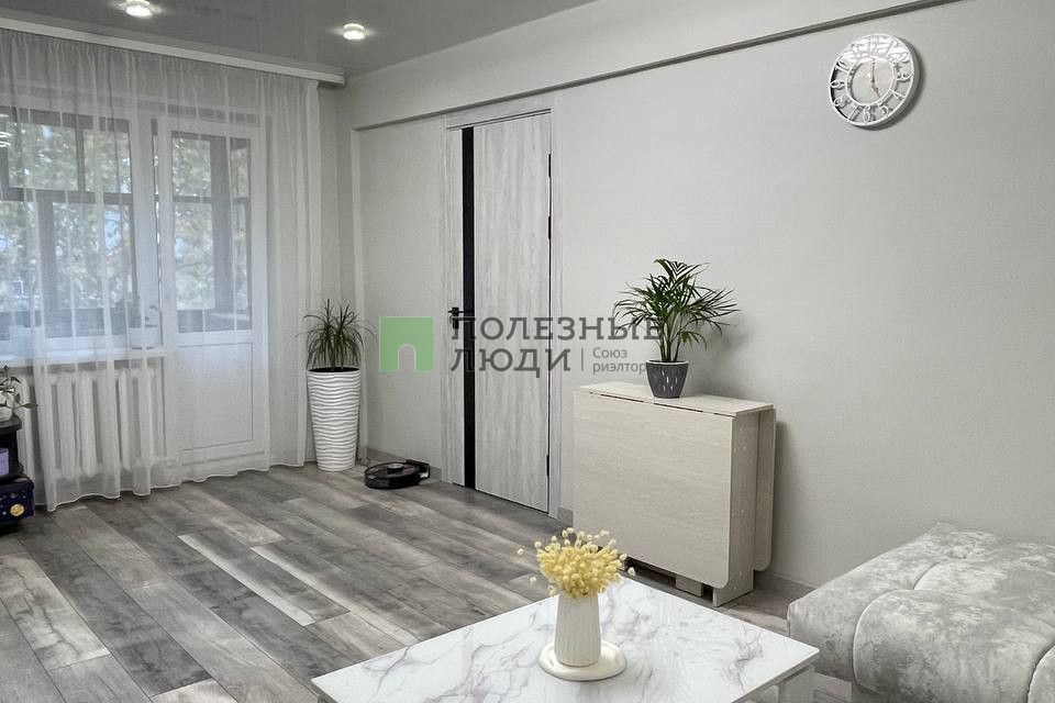 Продаётся 2-комнатная квартира, 44.2 м²
