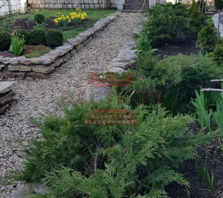 Продаётся 3-этажный дом, 388.3 м²