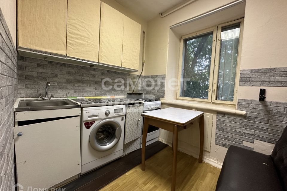 Сдаётся 1-комнатная квартира, 35 м²