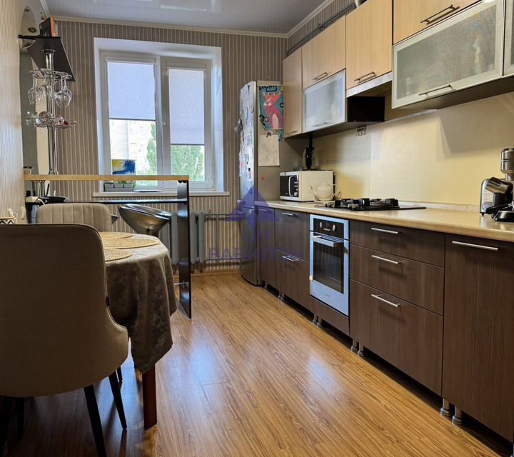 Продаётся 2-комнатная квартира, 65 м²