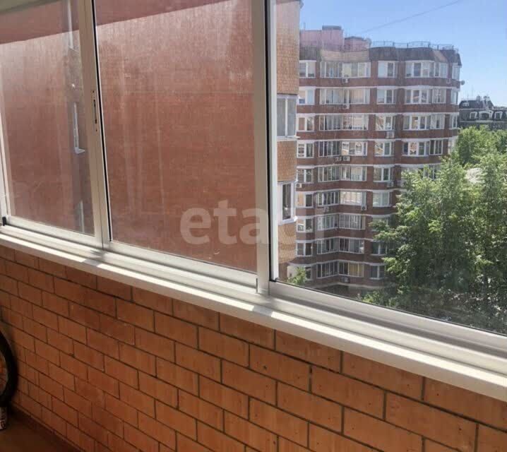 Продаётся 3-комнатная квартира, 79.7 м²