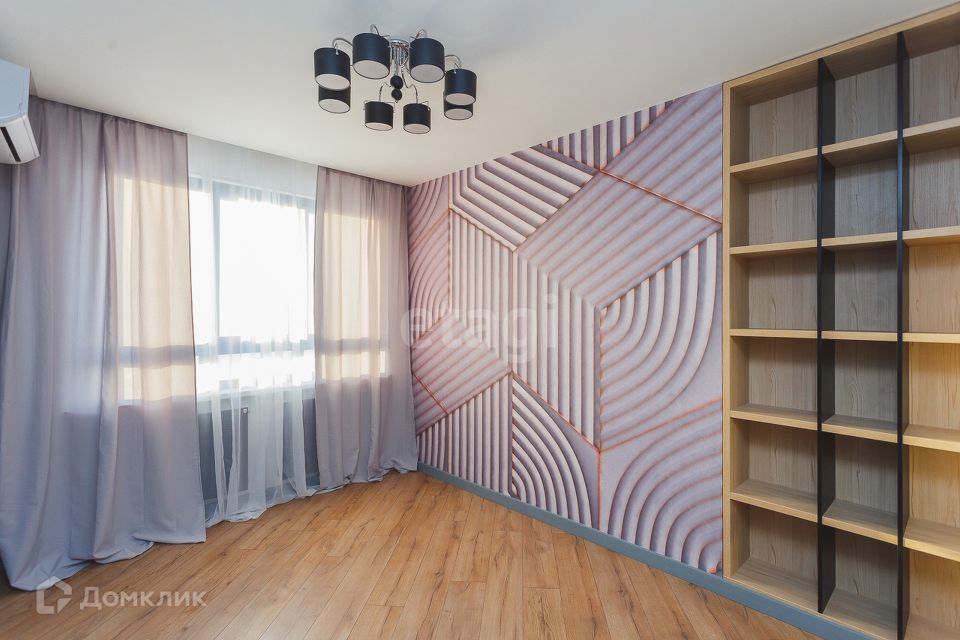 Продаётся 2-комнатная квартира, 78 м²