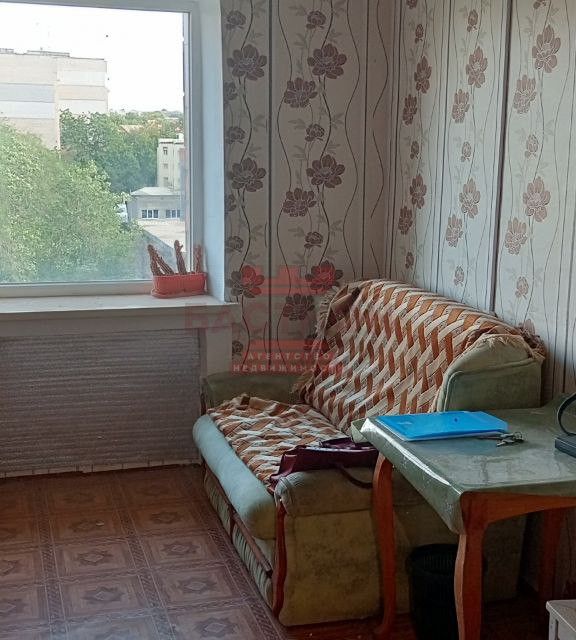 Продаётся комната в 1-комн. квартире, 13 м²