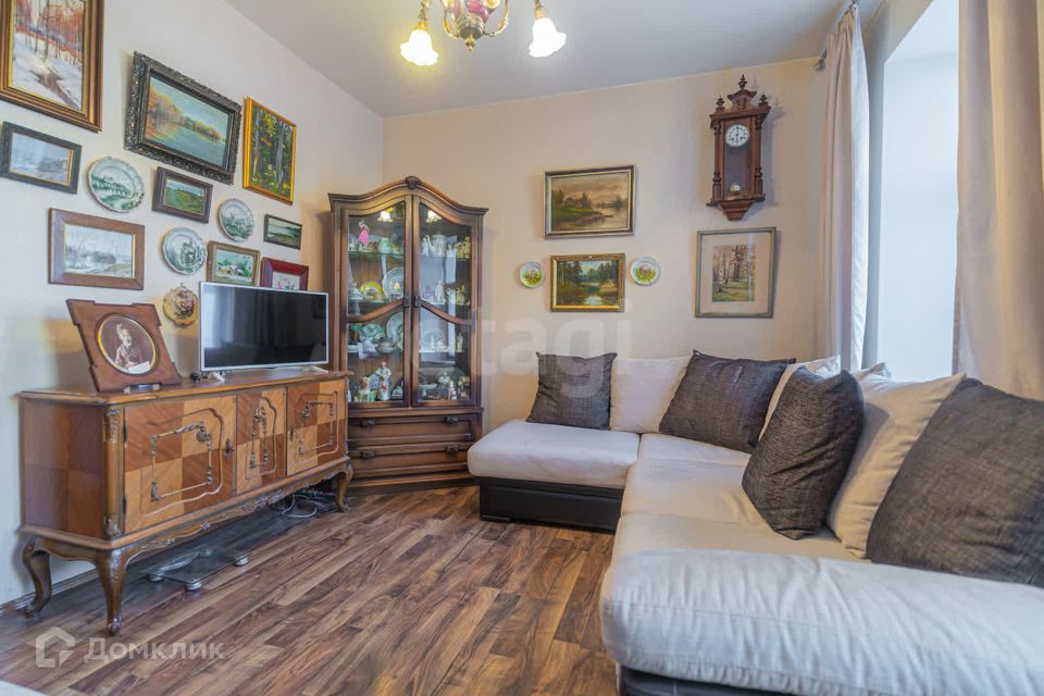 Продаётся 2-комнатная квартира, 62.6 м²
