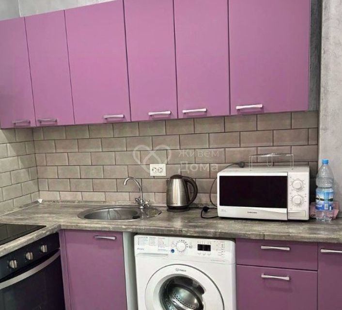 Продаётся 1-комнатная квартира, 37.2 м²