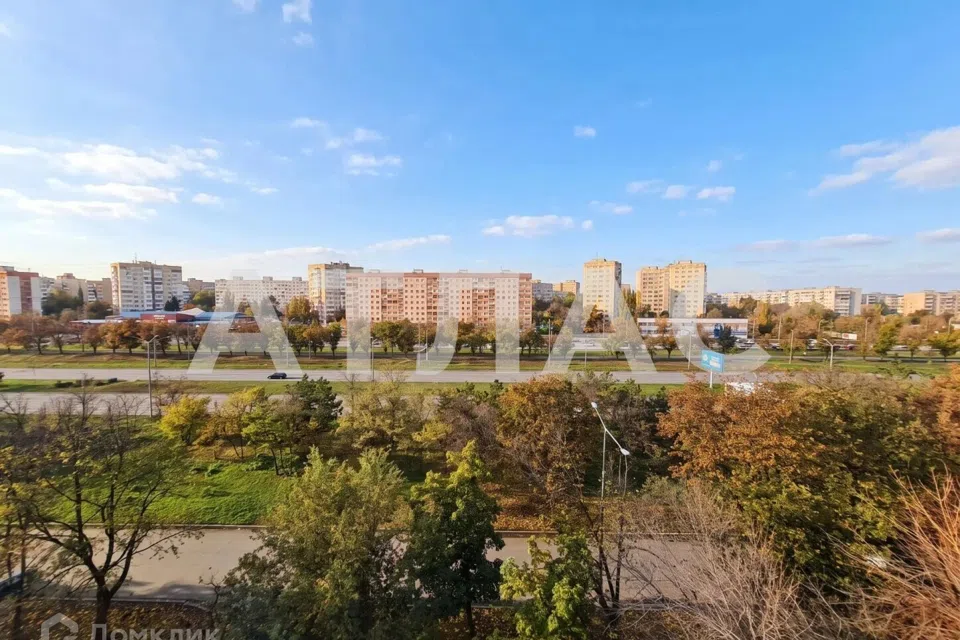 Продаётся 3-комнатная квартира, 56.4 м²