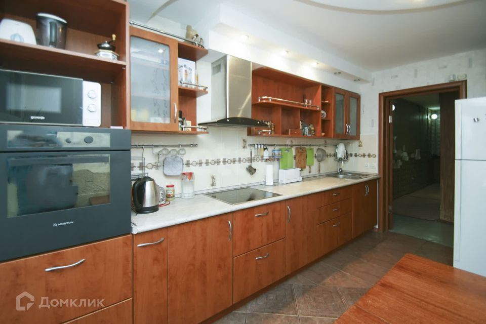 Продаётся 3-комнатная квартира, 67 м²