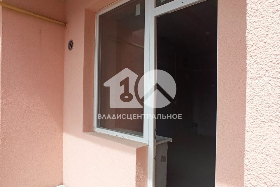 Продаётся 1-комнатная квартира, 42.3 м²