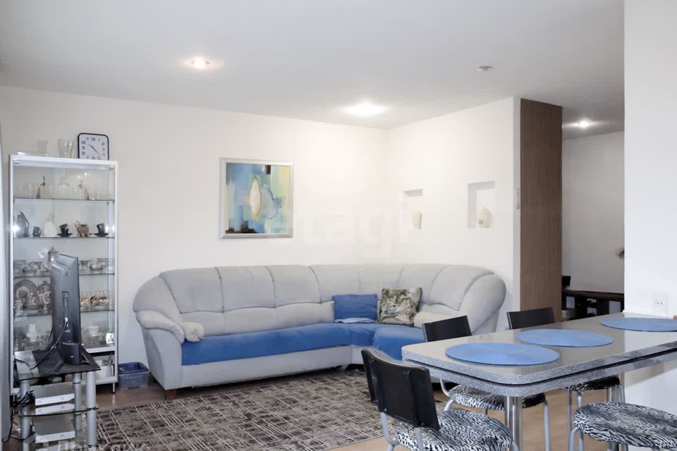 Продаётся 3-комнатная квартира, 63 м²