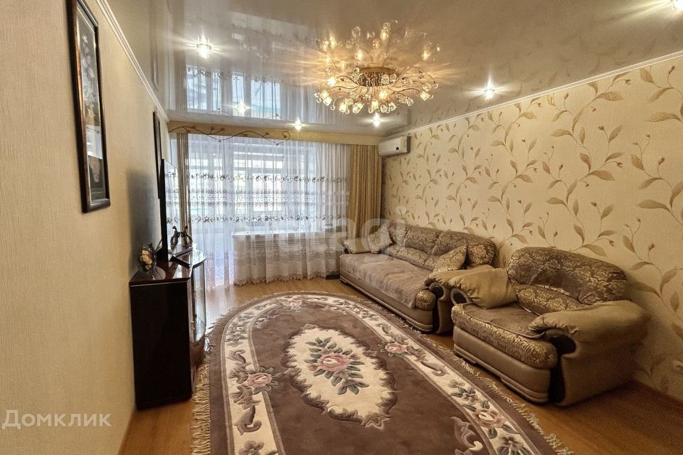 Продаётся 3-комнатная квартира, 60.5 м²