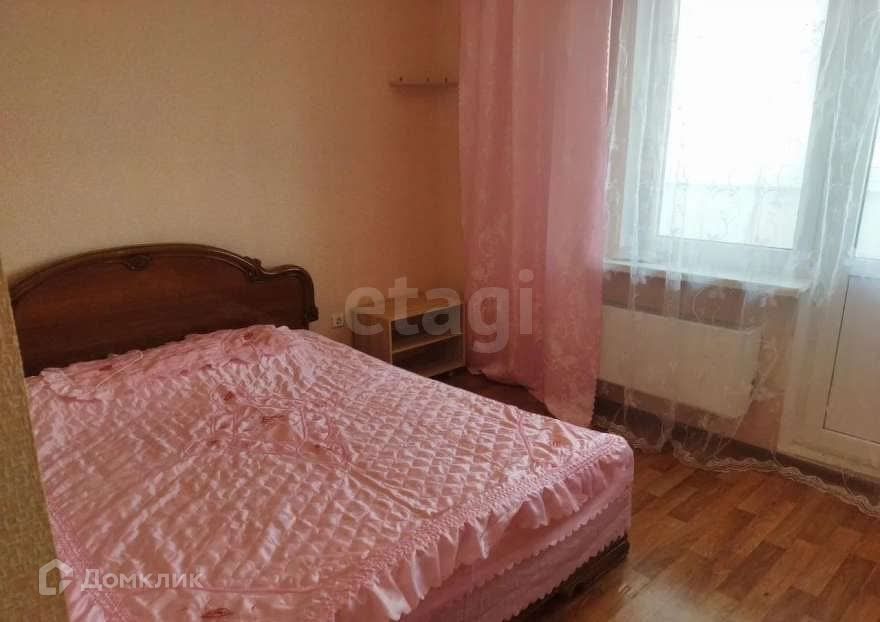 Сдаётся 2-комнатная квартира, 55 м²