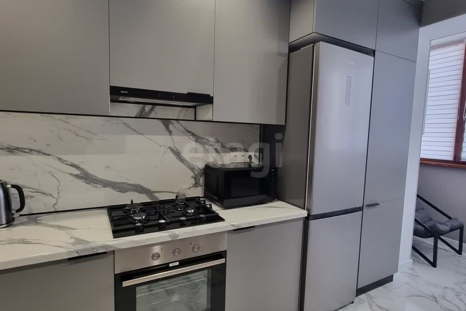 Сдаётся 1-комнатная квартира, 46 м²