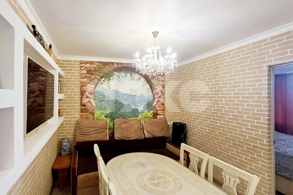 Продаётся 3-комнатная квартира, 72 м²