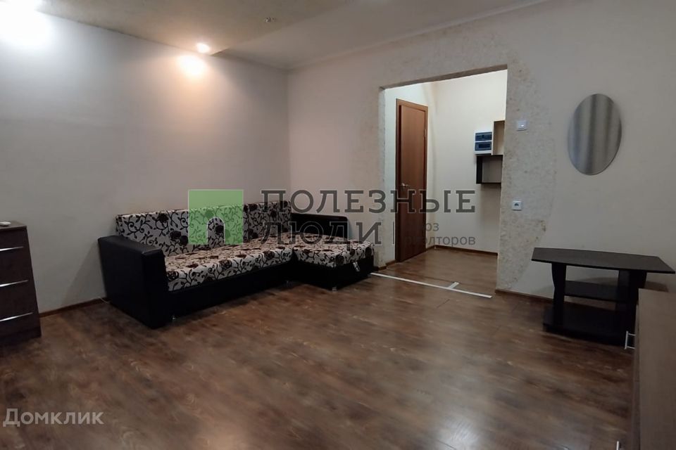 Продаётся 1-комнатная квартира, 40.3 м²