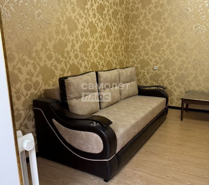 Продаётся 1-комнатная квартира, 32 м²