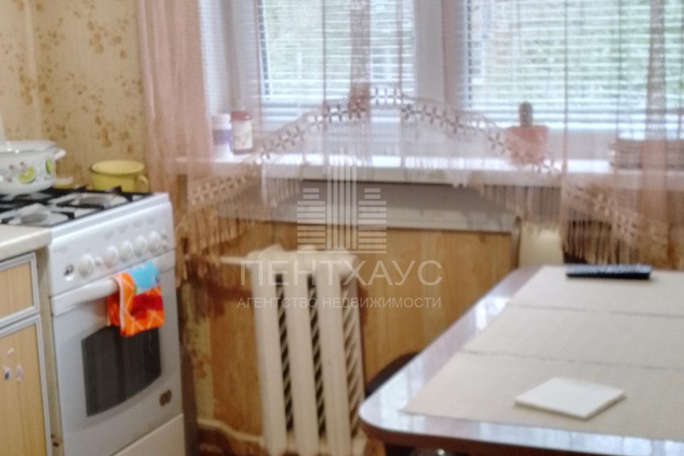Продаётся 3-комнатная квартира, 57 м²