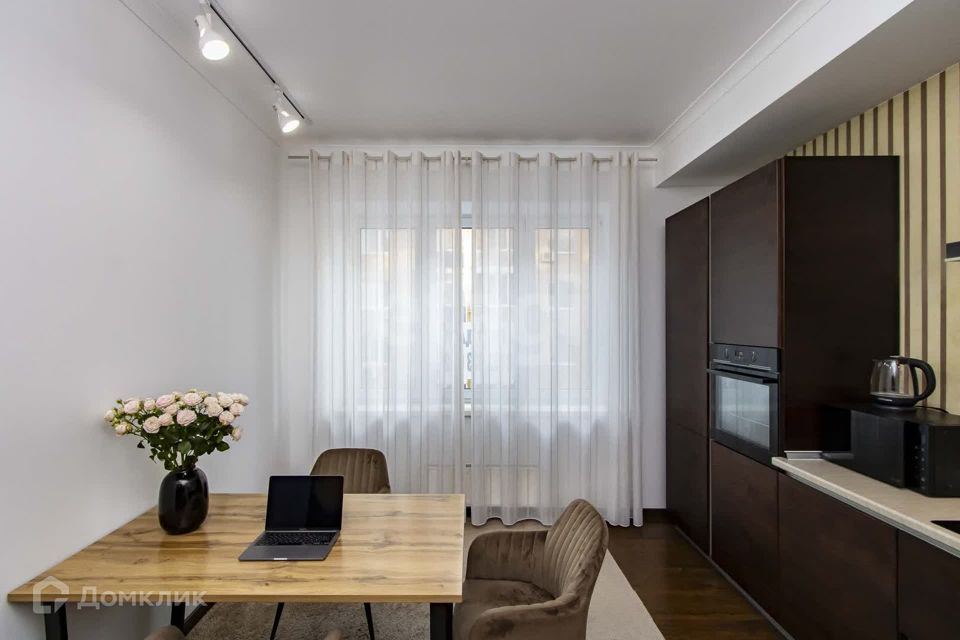 Продаётся 2-комнатная квартира, 85 м²