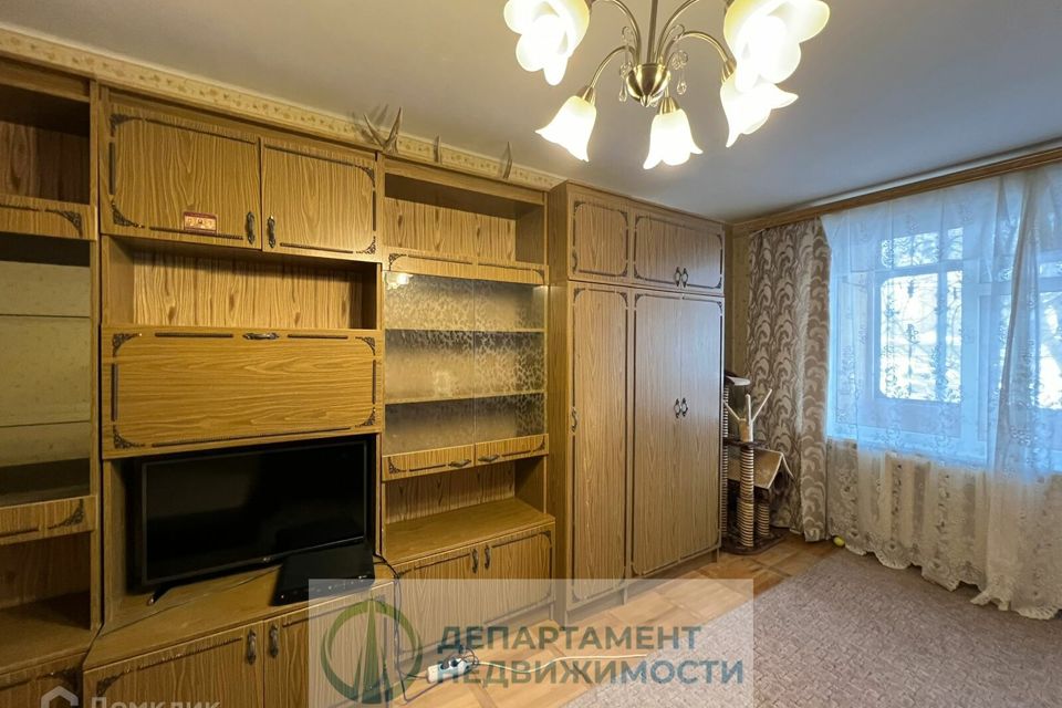Продаётся 4-комнатная квартира, 74 м²