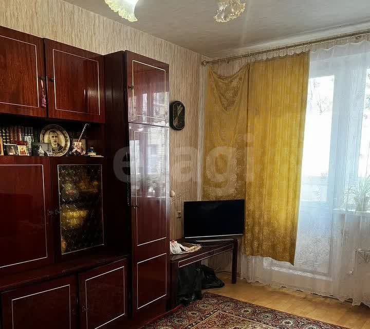 Продаётся 1-комнатная квартира, 37.8 м²