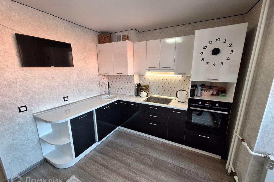 Продаётся 2-комнатная квартира, 56.7 м²