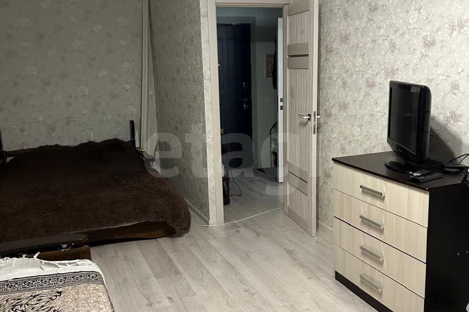 Сдаётся 1-комнатная квартира, 35 м²