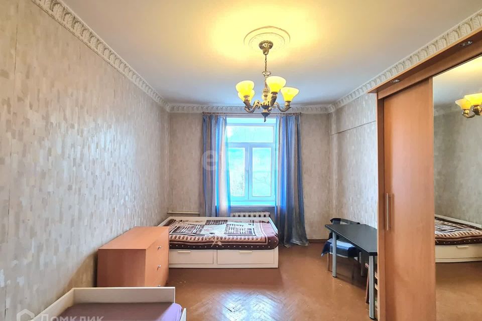 Продаётся комната в 4-комн. квартире, 16.1 м²
