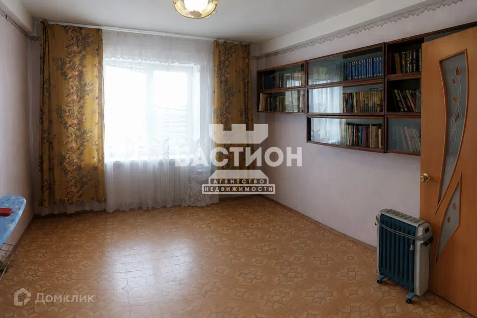 Продаётся 3-комнатная квартира, 67.8 м²