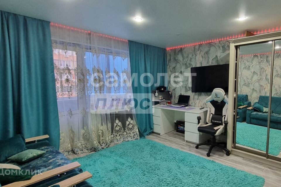 Продаётся 2-комнатная квартира, 53.6 м²