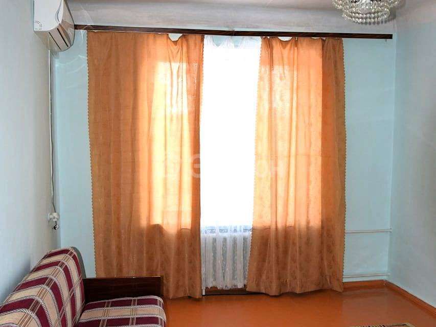 Продаётся 1-комнатная квартира, 37.2 м²