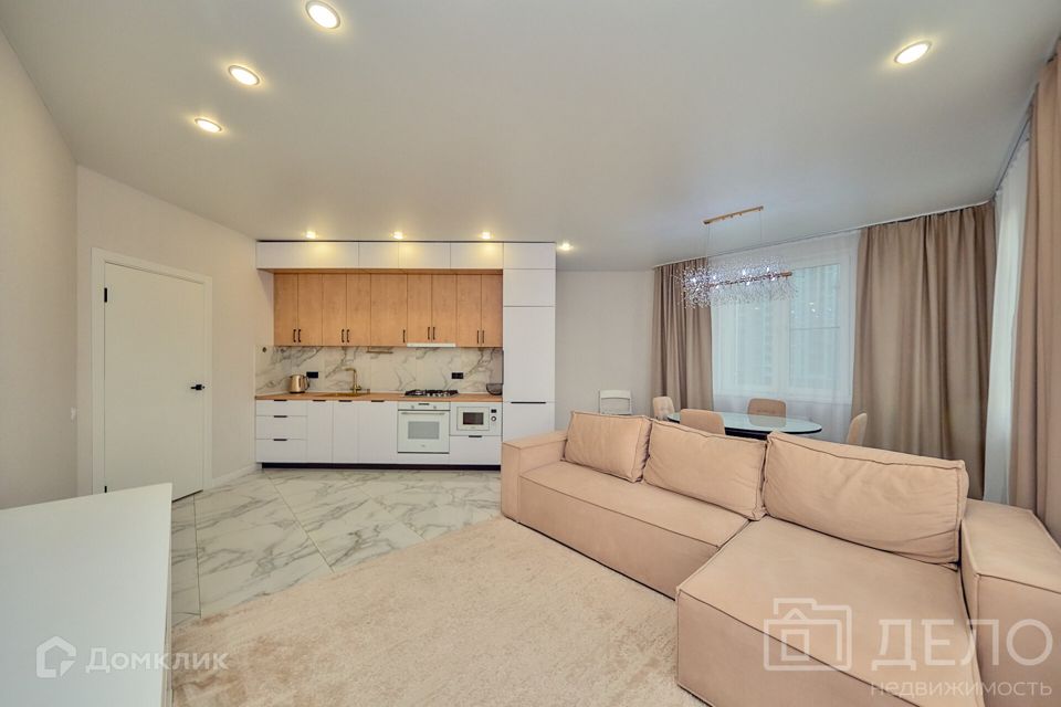 Продаётся 2-комнатная квартира, 73.3 м²