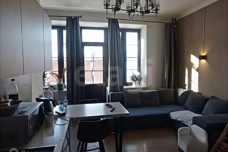 Продаётся 2-комнатная квартира, 43.4 м²