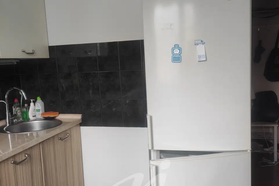 Продаётся 4-комнатная квартира, 84.4 м²